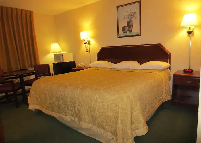Americas Value Inn-wenona Wenona
