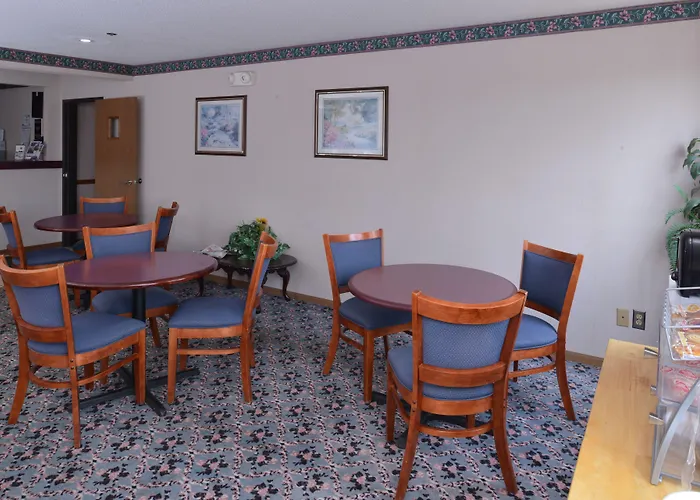Americas Value Inn-wenona Motel