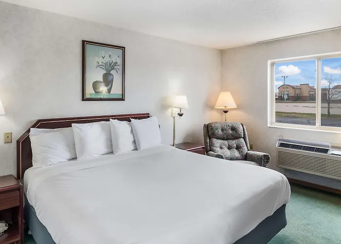 Americas Value Inn-wenona Motel