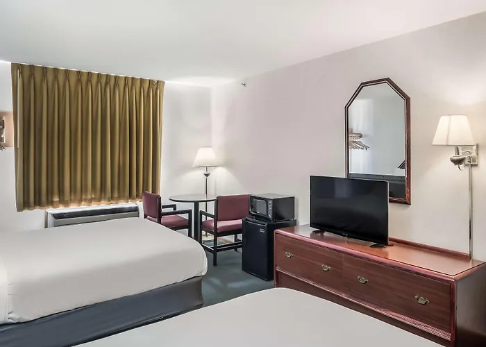 Americas Value Inn-wenona 2*