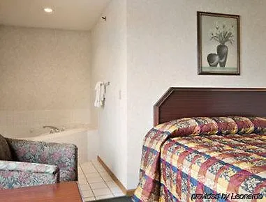 Motel Americas Value Inn-wenona