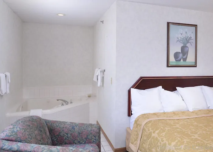 Motel Americas Value Inn-wenona Wenona